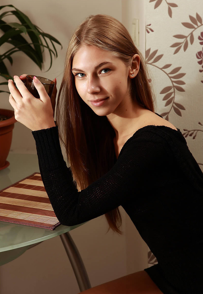 Таня, 24